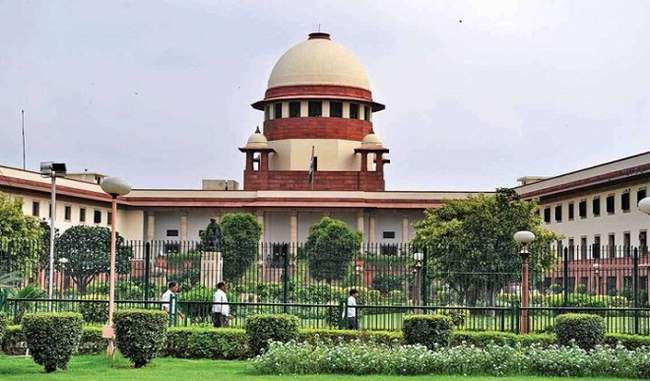 supreme-court-asks-center-goverment-to-respond-to-upper-reservation