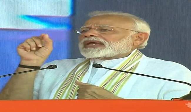 congress-ignored-the-security-of-the-country-says-pm-modi