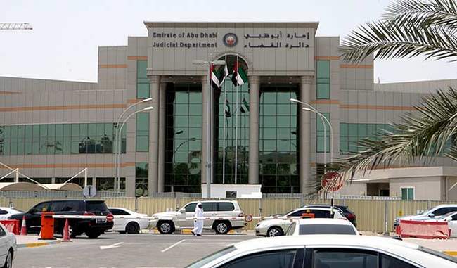 why-abu-dhabi-includes-hindi-as-third-official-court-language