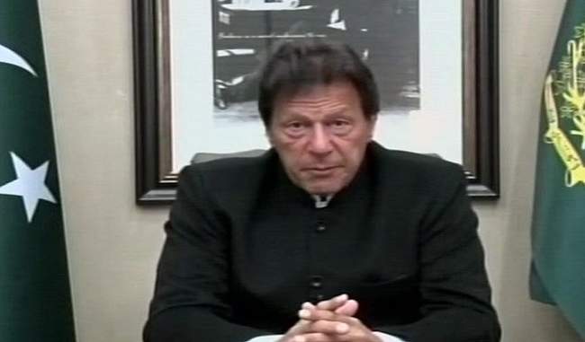 pulwama-assault-imran-demands-actionable-action-warns-of-counter-action
