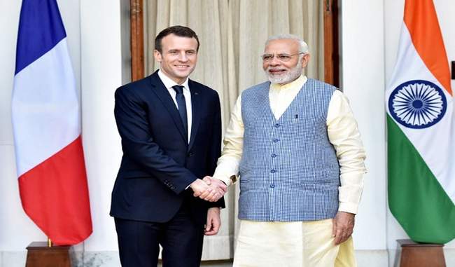 भारत को मिला फ्रांस का साथ, मसूद अजहर पर प्रतिबंध के लिए UN में लाएगा प्रस्ताव