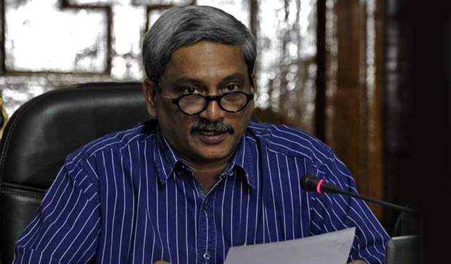 goa-chief-minister-manohar-parrikar-was-discharged-from-the-hospital