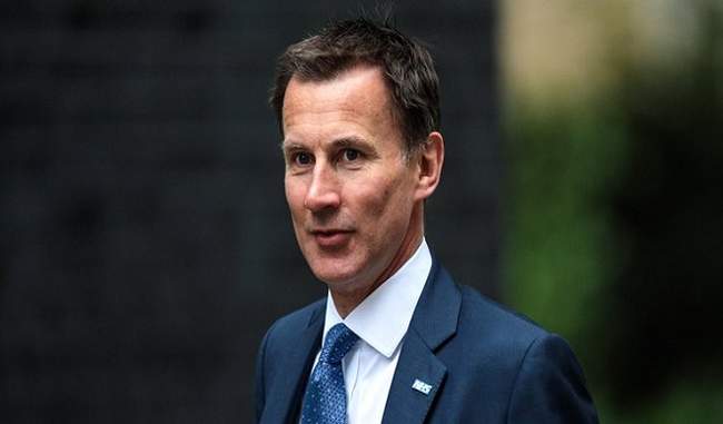 british-minister-jeremy-hunt-talked-with-sushma-swaraj-and-qureshi