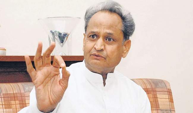 government-of-rajasthan-ready-for-development-of-farmers-and-poor-peoples-says-gehlot