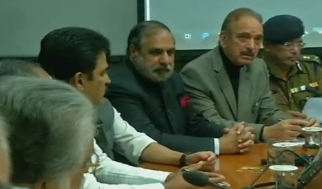 congress-and-other-parties-supported-with-modi-govt-says-ghulam-nabi-azad