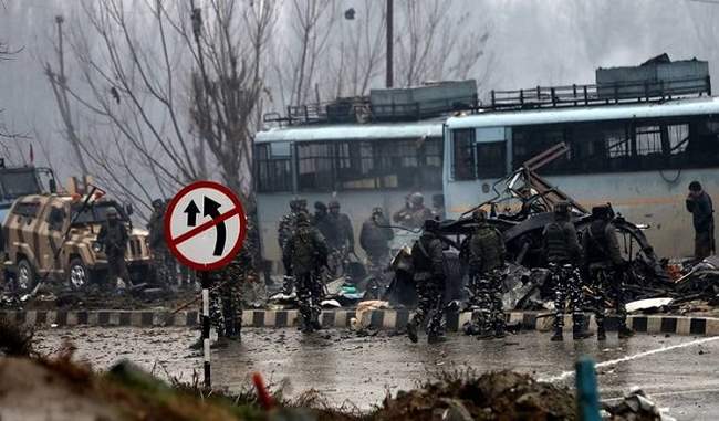 कश्मीर में दहशत बरकरार, खुफिया एजेंसियां कहती हैं जैश फिर बोलेगा हमला!