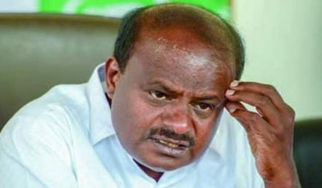 four-congress-mlas-absent-in-karnataka-assembly-proceedings