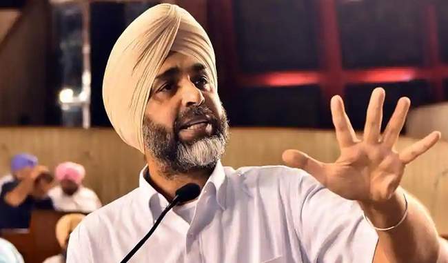 centre-was-willing-to-apportion-rs-30-000-cr-food-account-says-badal