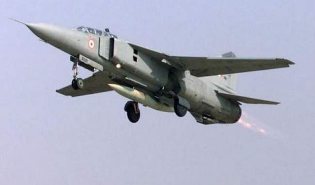 mig-27-fighter-jet-crashes-near-pokhran-range-in-jaisalmer-pilot-ejects-safely