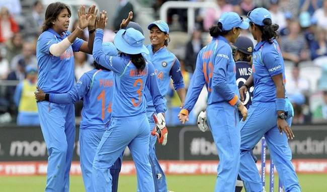 इंग्लैंड के खिलाफ क्लीन स्वीप करने उतरेगी भारतीय महिला क्रिकेट टीम