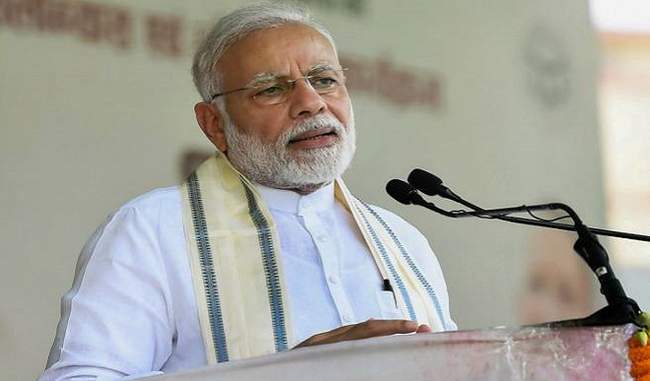 प्रधानमंत्री ने आयुष्मान भारत के लाभार्थियों से कोई भी नशा न करने को कहा