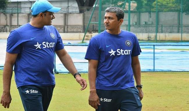 last-game-was-an-aberration-have-faith-in-middle-order-says-sanjay-bangar