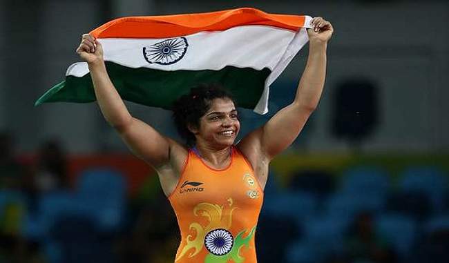 sakshi-malik-made-in-the-final-by-defeating-world-champion-oli