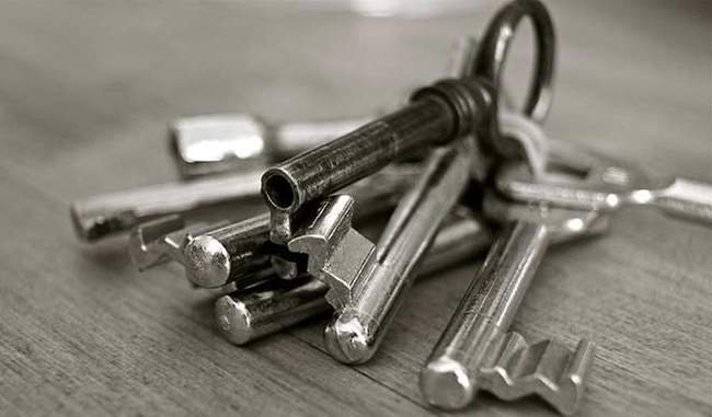 amazing-uses-of-old-keys-in-hindi