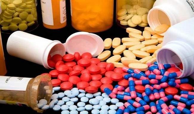 government-will-open-2500-and-public-drug-shops-by-2020