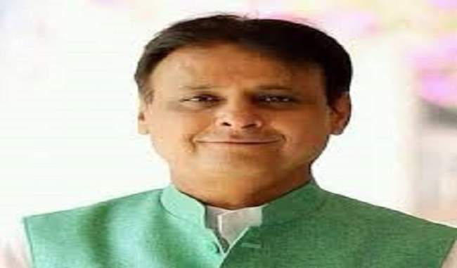 congress-big-jolt-leader-jawahar-chawda-resigns-from-gujarat-assembly