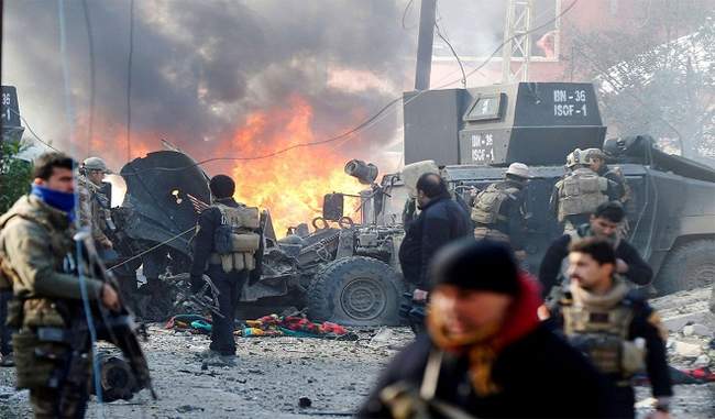 इराक के मोसुल में कार बम हमले में दो लोगों की मौत
