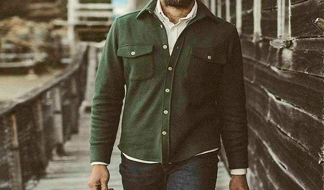 स्टाइलिश दिखने के लिए जैकेट नहीं अब पहनें शैकेट - shirt jacket styling tips  in hindi