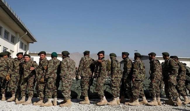 100 अफगान सैनिक तालिबान के साथ लड़ाई के बाद लापता