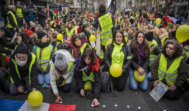 french-government-will-strictly-follow-the-yellow-west-protesters