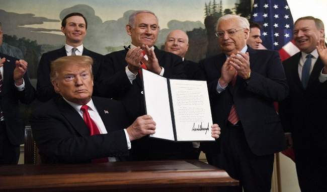 trump-signed-a-declaration-related-to-recognize-israeli-sovereignty-over-golan-heights