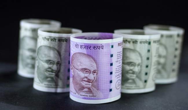rbi-has-bought-5-billion-dollars-through-foreign-currency-swap-auction