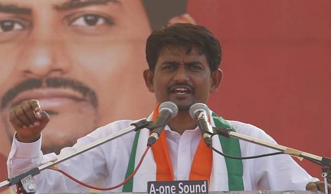 will-stay-with-congress-says-alpesh-thakor