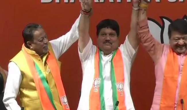 maybe-100-mlas-of-tmc-to-come-and-join-bjp-says-arjun-singh