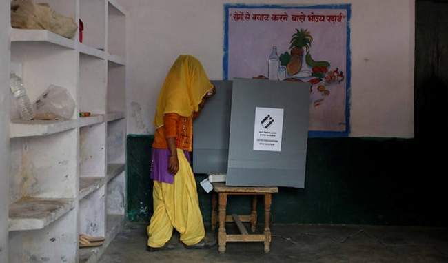 महाराष्ट्र की सभी 48 सीटों पर महिलाओं के लिए बनाए जाएंगे मतदान केन्द्र
