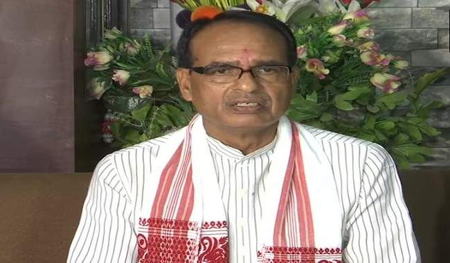conflicts-between-crpf-and-police-shivraj-says-incident-that-demolishes-constitution