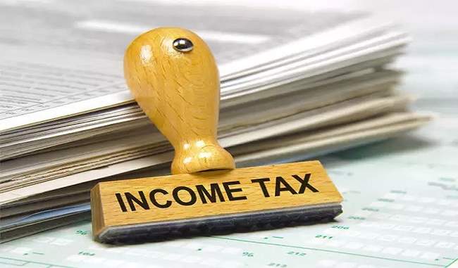 tax-officials-will-check-the-difference-in-income-tax-and-service-tax-returns