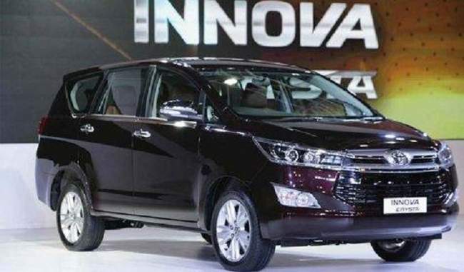 2019-toyota-innova-christa-diesel-variant-launches-in-india