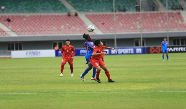 indian-women-football-team-out-of-olympics-qualifiers-by-drawing-a-draw-from-myanmar