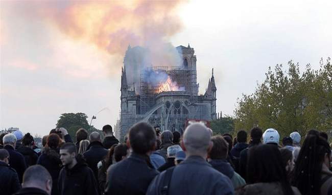 paris-historic-cathedral-of-notre-dame-destroyed-by-fire