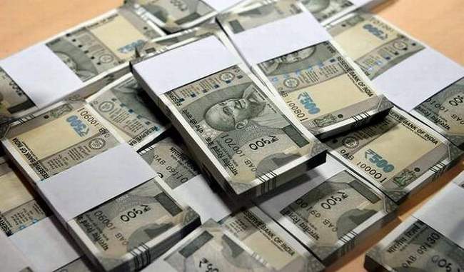 4-lakh-rupees-cash-from-bjp-candidate-s-car-in-odisha