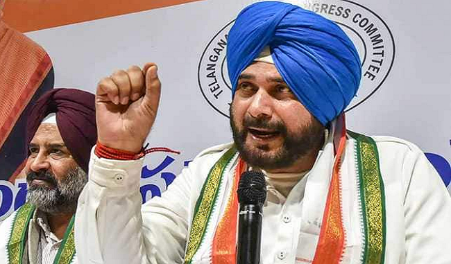 the-people-of-the-swachh-bharat-campaign-have-a-mess-of-caste-and-religion-says-sidhu