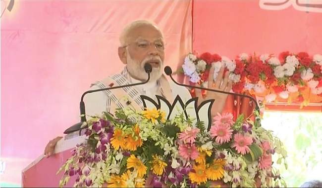 narendra-modi-addressed-workers-in-banaras-said-for-the-first-time-in-the-country-the-pro-wave