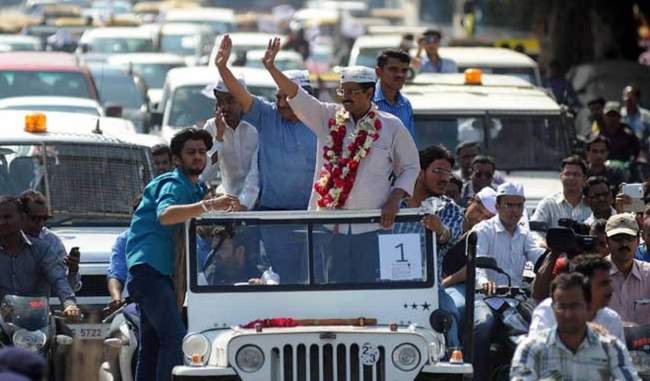 kejriwal-will-lead-you-in-roadshow-of-candidates-of-delhi