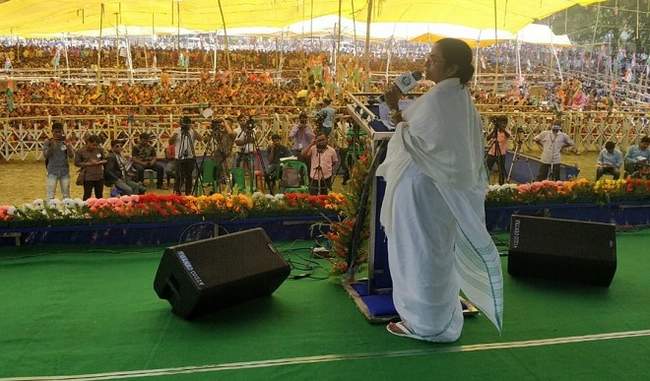 central-forces-working-for-bjp-says-mamata-banerjee