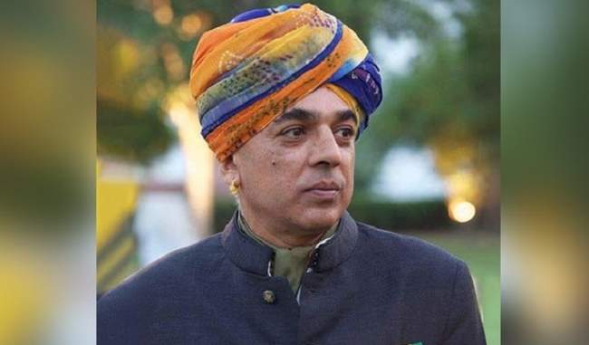 anger-against-bjp-in-barmer-people-will-teach-saffron-party-a-lesson-says-manvendra-singh