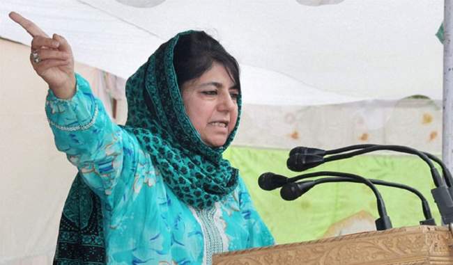 amit-shah-is-looking-at-a-dream-to-cancel-article-370-says-mehbooba-mufti