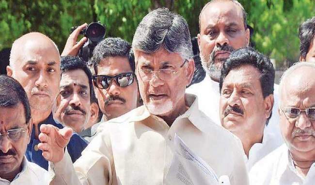 why-it-raid-only-on-bjp-opponents-naidu