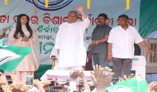patnaik-accused-bjp-of-cultivating-cultivation-of-selling-chilka-lake