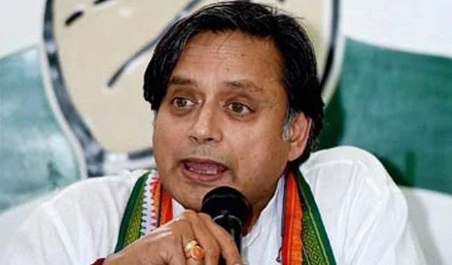 will-pm-modi-have-courage-to-fight-from-kerala-or-tamil-nadu-asks-shashi-tharoor