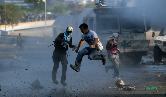 27-people-injured-in-mayday-in-venezuela