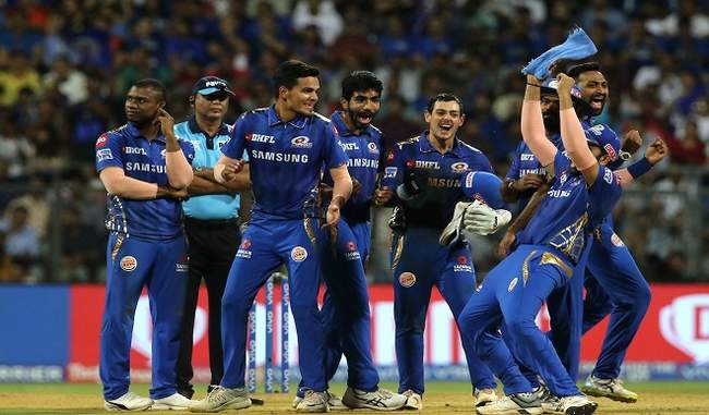 mumbai-indians-defeated-srh-to-win-the-playoff