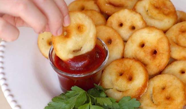 know-the-recipe-of-potato-smiley-in-hindi