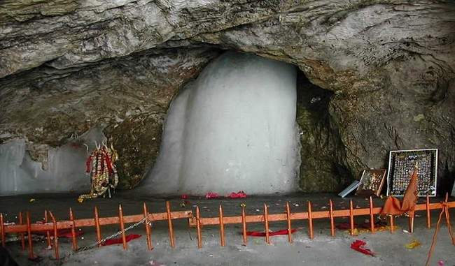 before-the-amarnath-yatra-the-loc-security-guards-around-the-international-border