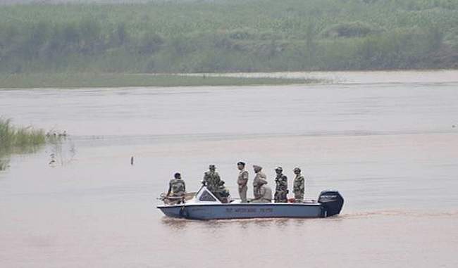 pakistan-arrests-30-fishermen-of-gujarat-seizes-six-boats