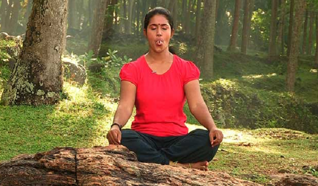 know-about-some-yogasana-for-summer-in-hindi